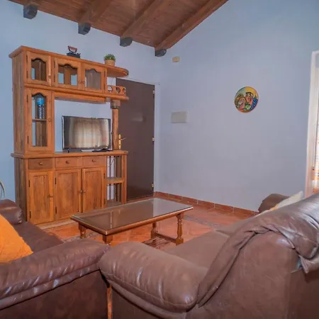 Encanto Y Relax En Con Jardin Y Barbacoa A Solo 800 M Del Mar Holiday home