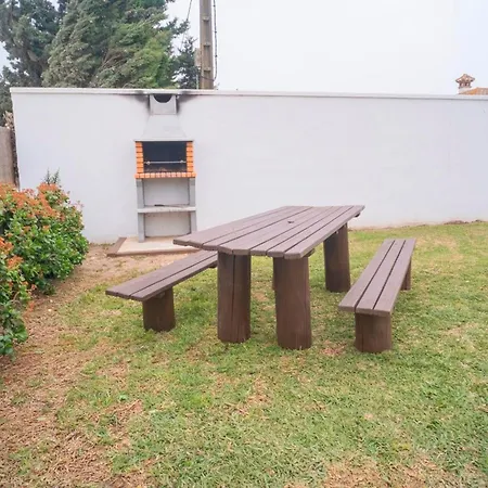 Encanto Y Relax En Con Jardin Y Barbacoa A Solo 800 M Del Mar