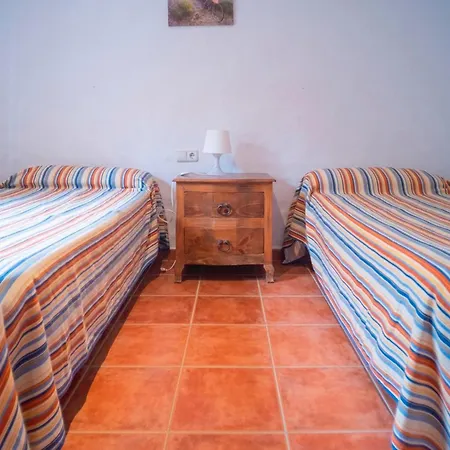 Encanto Y Relax En Con Jardin Y Barbacoa A Solo 800 M Del Mar